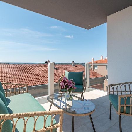 Ferienwohnung Apartman Lotos Trogir Exterior foto