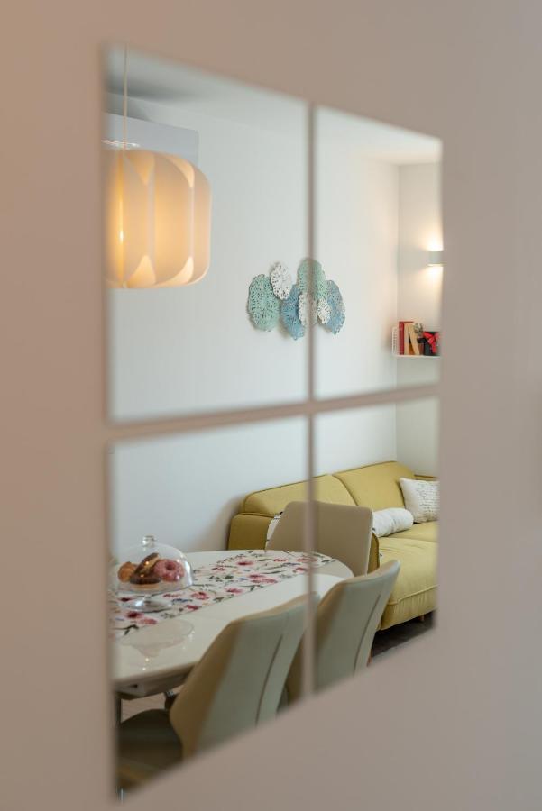 Ferienwohnung Apartman Lotos Trogir Exterior foto